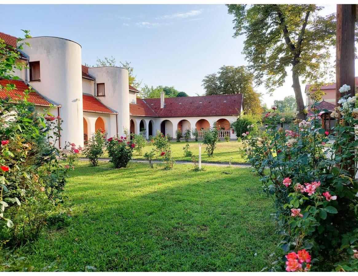 Gosztonyi Villa Шиофок Экстерьер фото